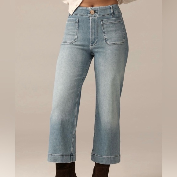 Maeve Denim - Maeve Curvy Colette Crop-Wide Leg Jeans medium denim very stretchy & soft Sz 28
